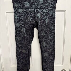 Wunder Under High Rise Shine Leggings